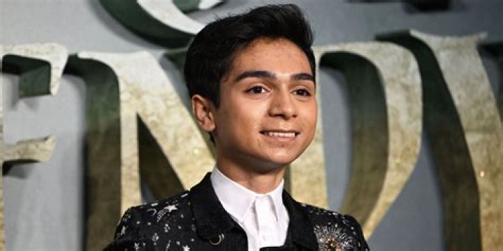 Alexander Molony Ethnicity, Nationality, Age, Biography, Height, Parents, Net Worth